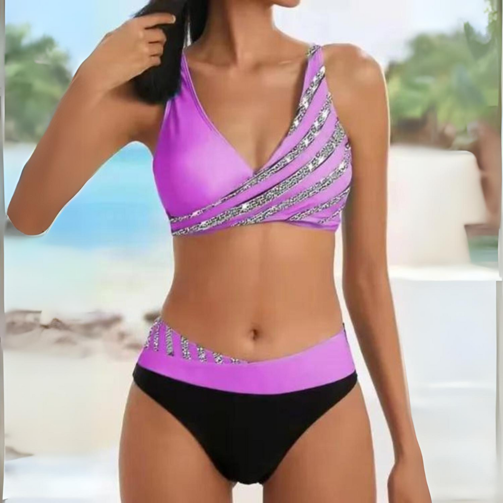 Elegant low-waisted bikini