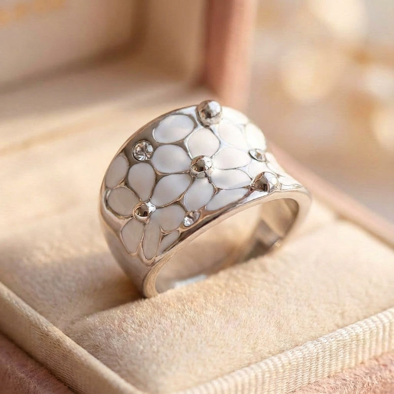Romantic Flower Ring