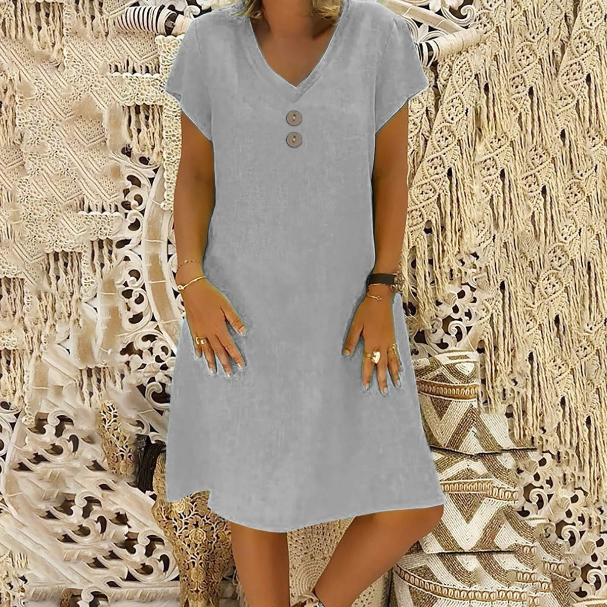 Luxurious and graceful dress
