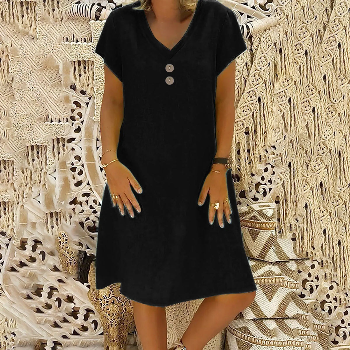 Luxurious and graceful dress