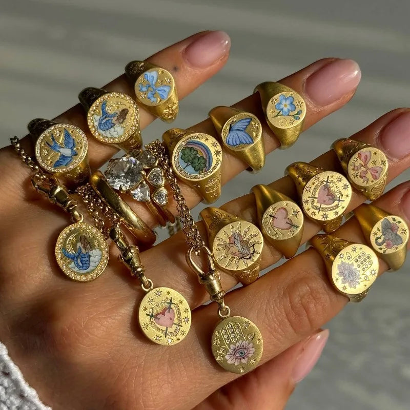 Stunning Gold Ring for Daily Wear