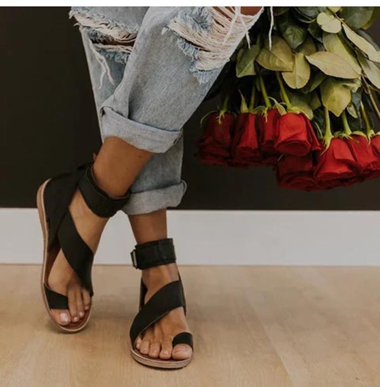 Cross strap ankle wrap toe ring sandals