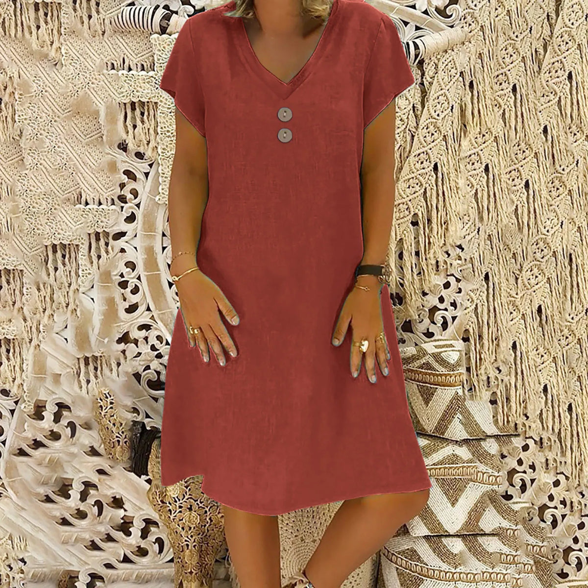 Luxurious and graceful dress