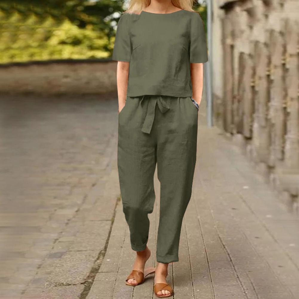Elegant, colorful 2-piece summer set