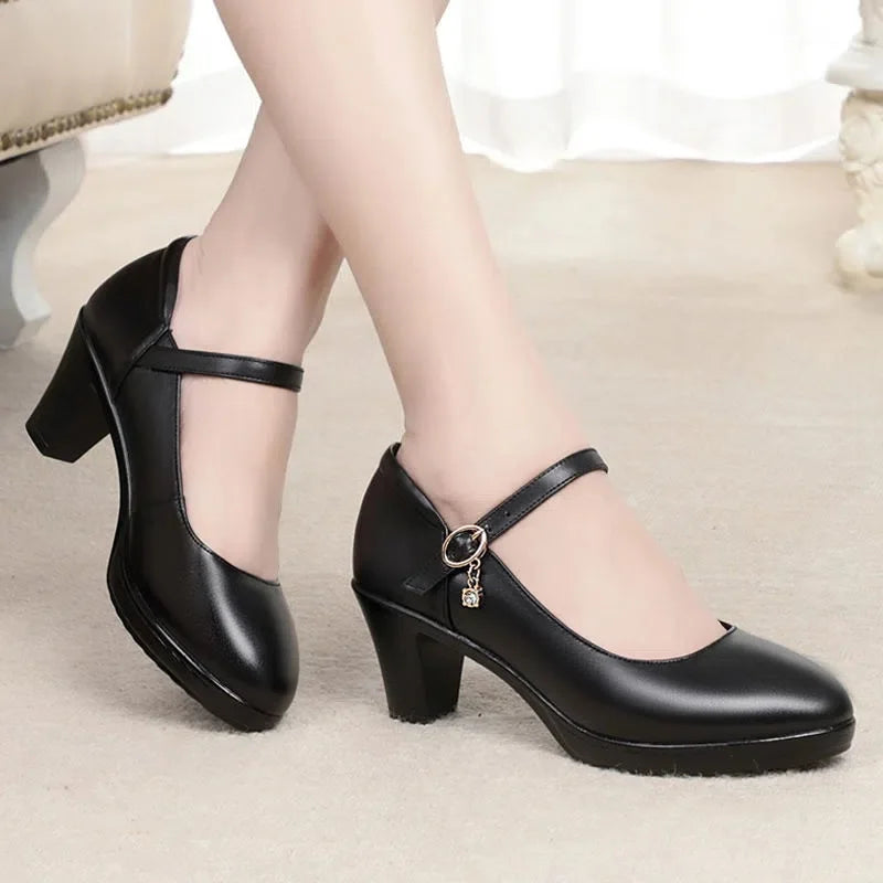 Summer orthopedic support and fashion