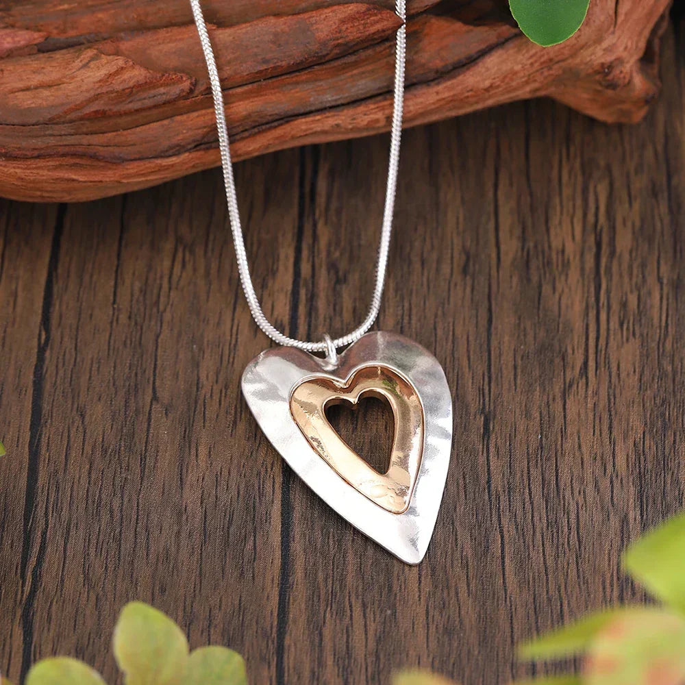 Stunning Gold Necklace for Daily Wear