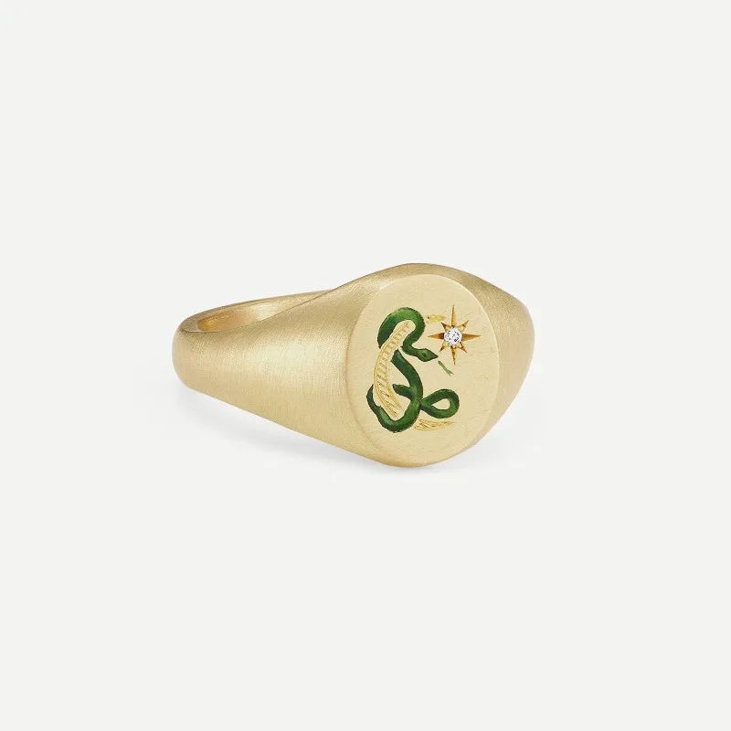 Stunning Gold Ring for Daily Wear