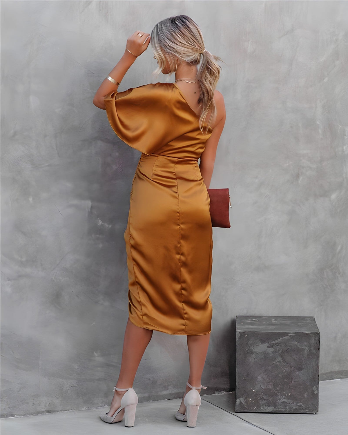 Timeless Vintage Style Dress