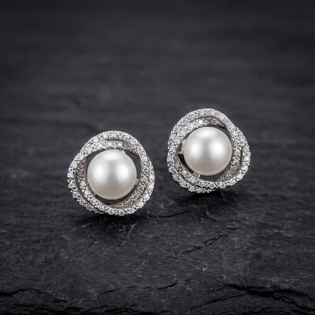 Shiny Spiral Earrings With Elegant Pearls