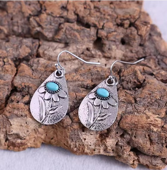 Silver Vintage Enchanted Earrings