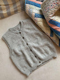 Chic and casual winter cardigan