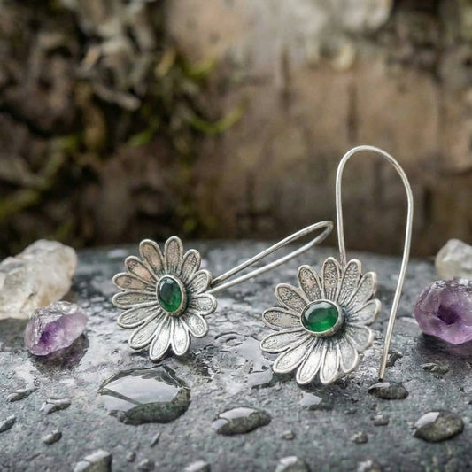 Vintage Daisy Green Earrings