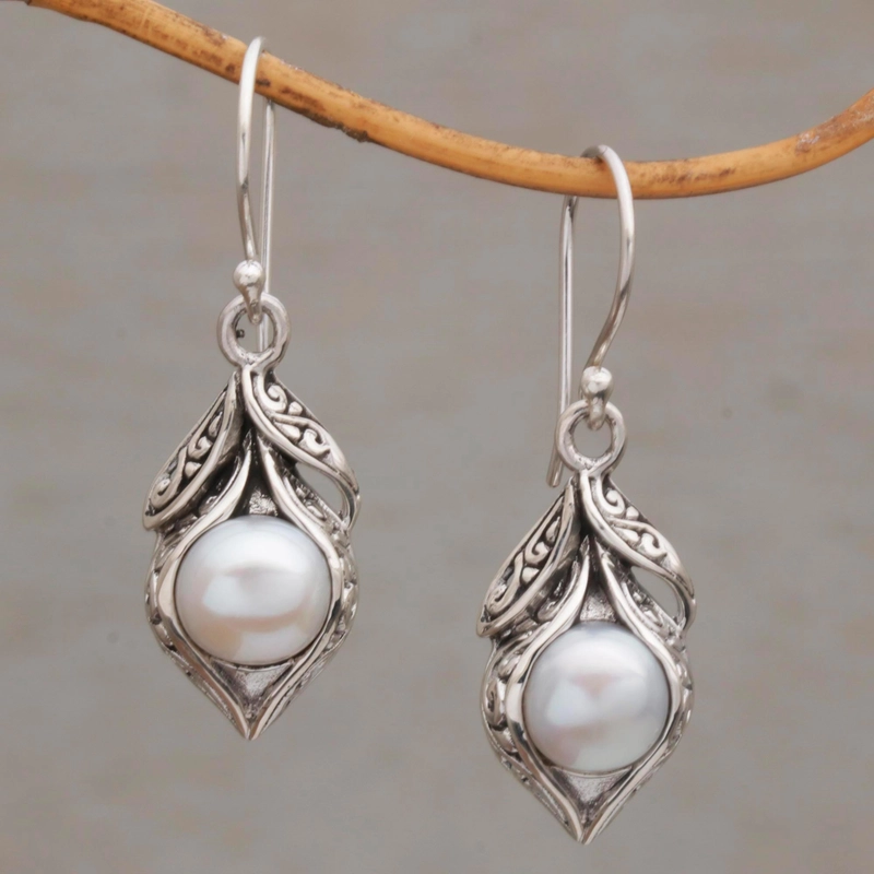 Vintage Dangling Pearl Silver