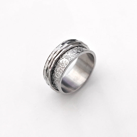 Vintage Floral Ring