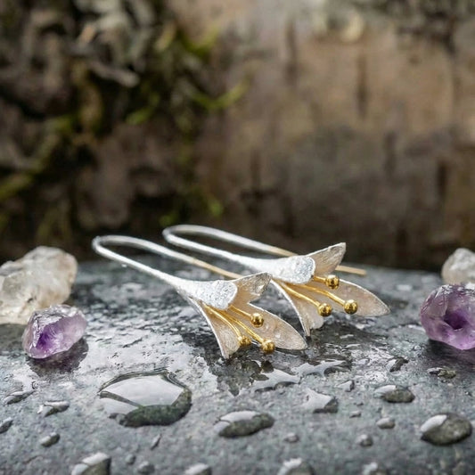 Vintage Flower Dangle Earrings