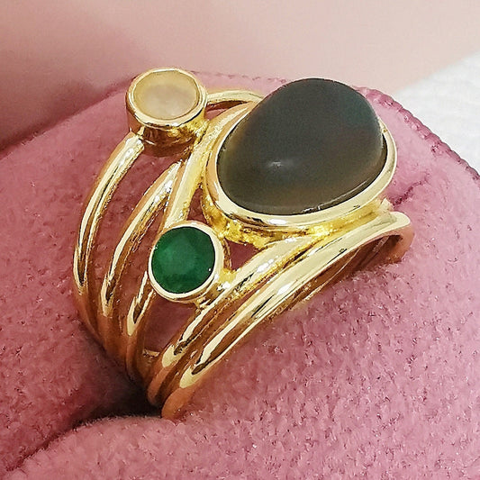 Vintage Gemstone Ring