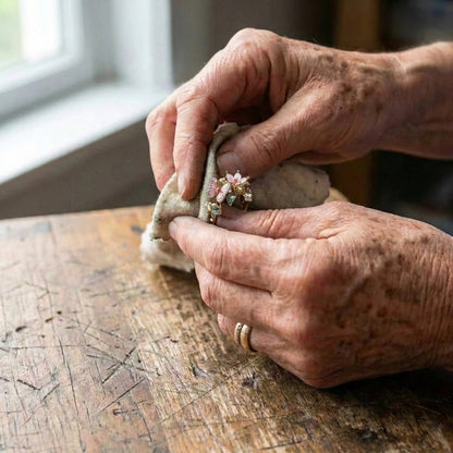 A Vintage Golden Prifddinas Floral Ring