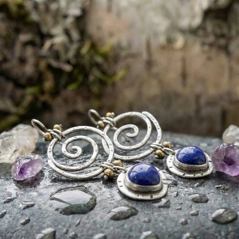 Vintage Round Blue Stone Dangle Earring