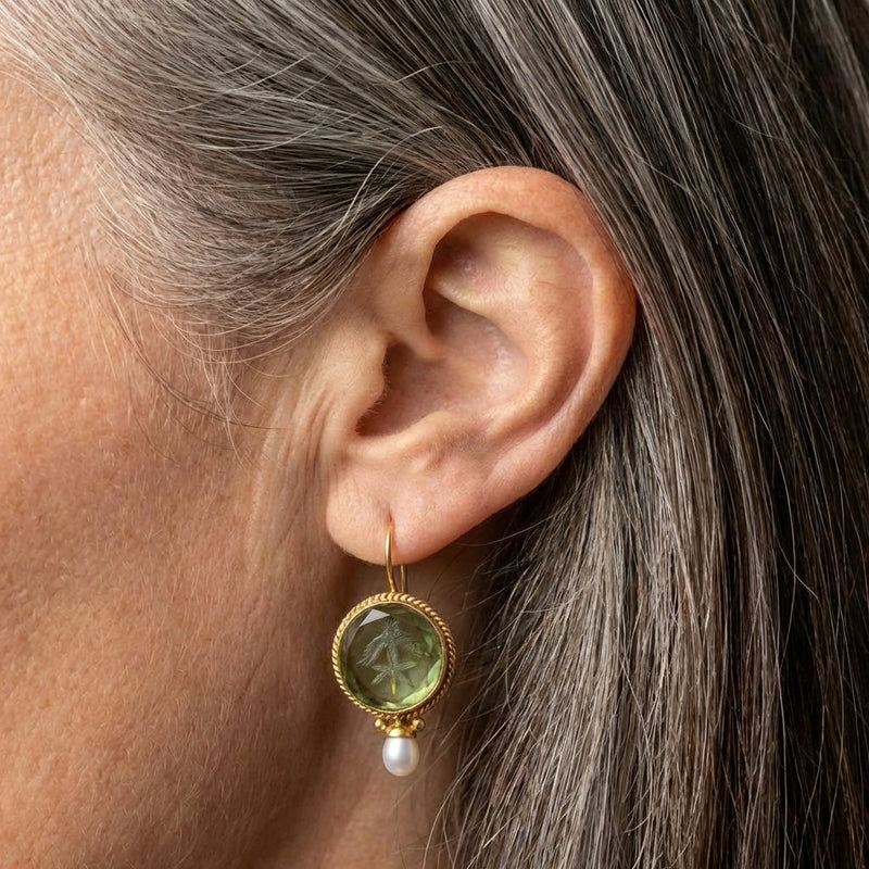 A Rounded Green Stone Pearl Earring Set