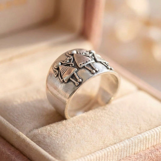Vintage Silver Figure Ring