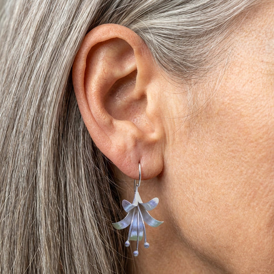 A Silver Open Lotus Earring Set