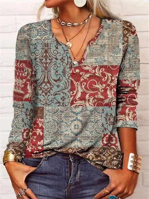 Top with V-neck and sleeves