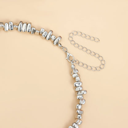 Effortlessly Elegant Garment with a Timeless Design
