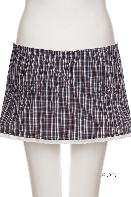 Well Tailored Garment with a Graceful Silhouette