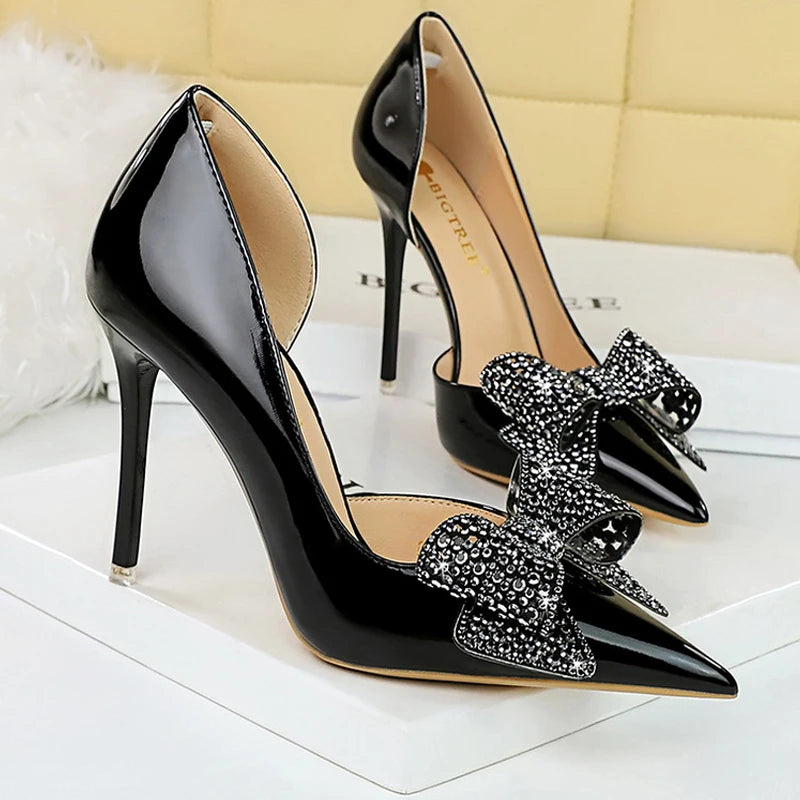 Classic Vintage & Enduringly Stylish Heels