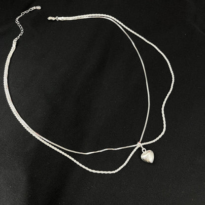 Effortlessly Elegant Garment with a Timeless Design