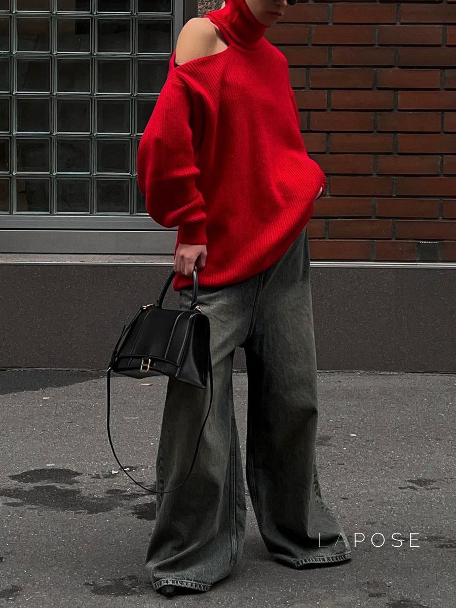 Well Tailored Sweater with a Graceful Silhouette