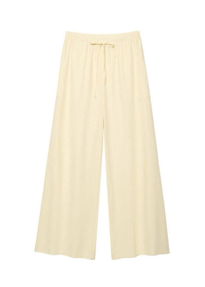 Beautifully Crafted Blouse in a Classic Style