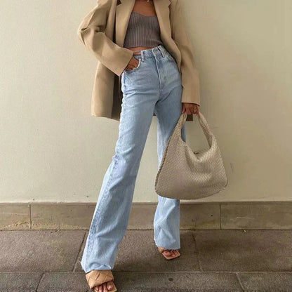 Gracefully Styled Garment for Any Occasion