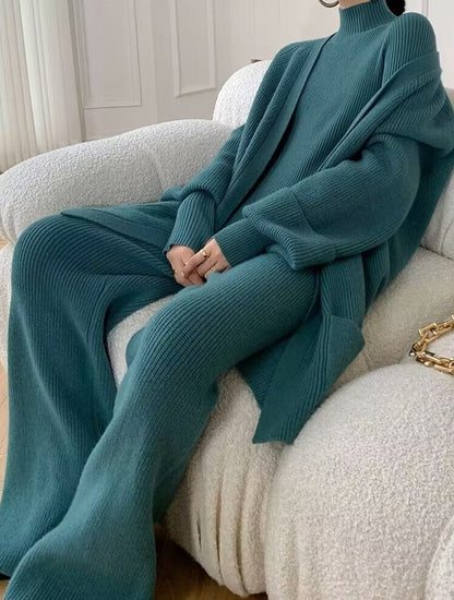 Effortlessly Elegant Garment with a Timeless Design
