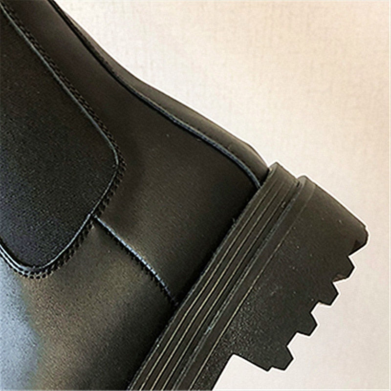 Gracefully Styled Boots for Any Occasion