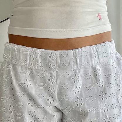 Gracefully Styled Pants for Any Occasion