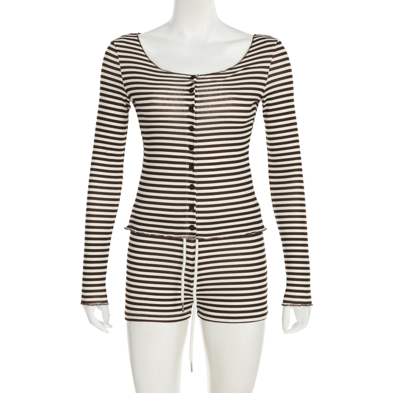 Gracefully Styled Cardigan for Any Occasion