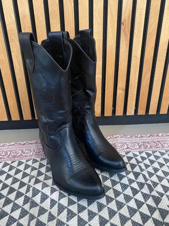 Sophisticated Boots with a Clean Classic Look