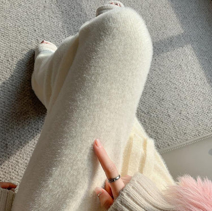 Classic Vintage Pants with a Flattering Fit