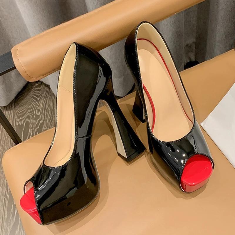 Classic Vintage & Enduringly Stylish Heels