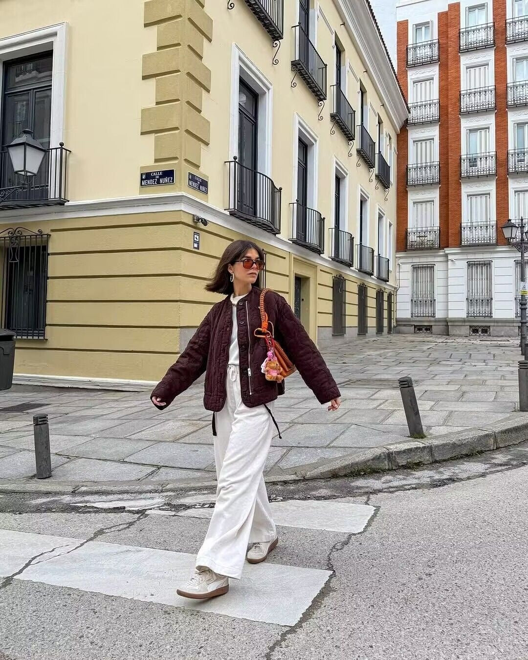 Effortlessly Elegant Jacket with a Timeless Design
