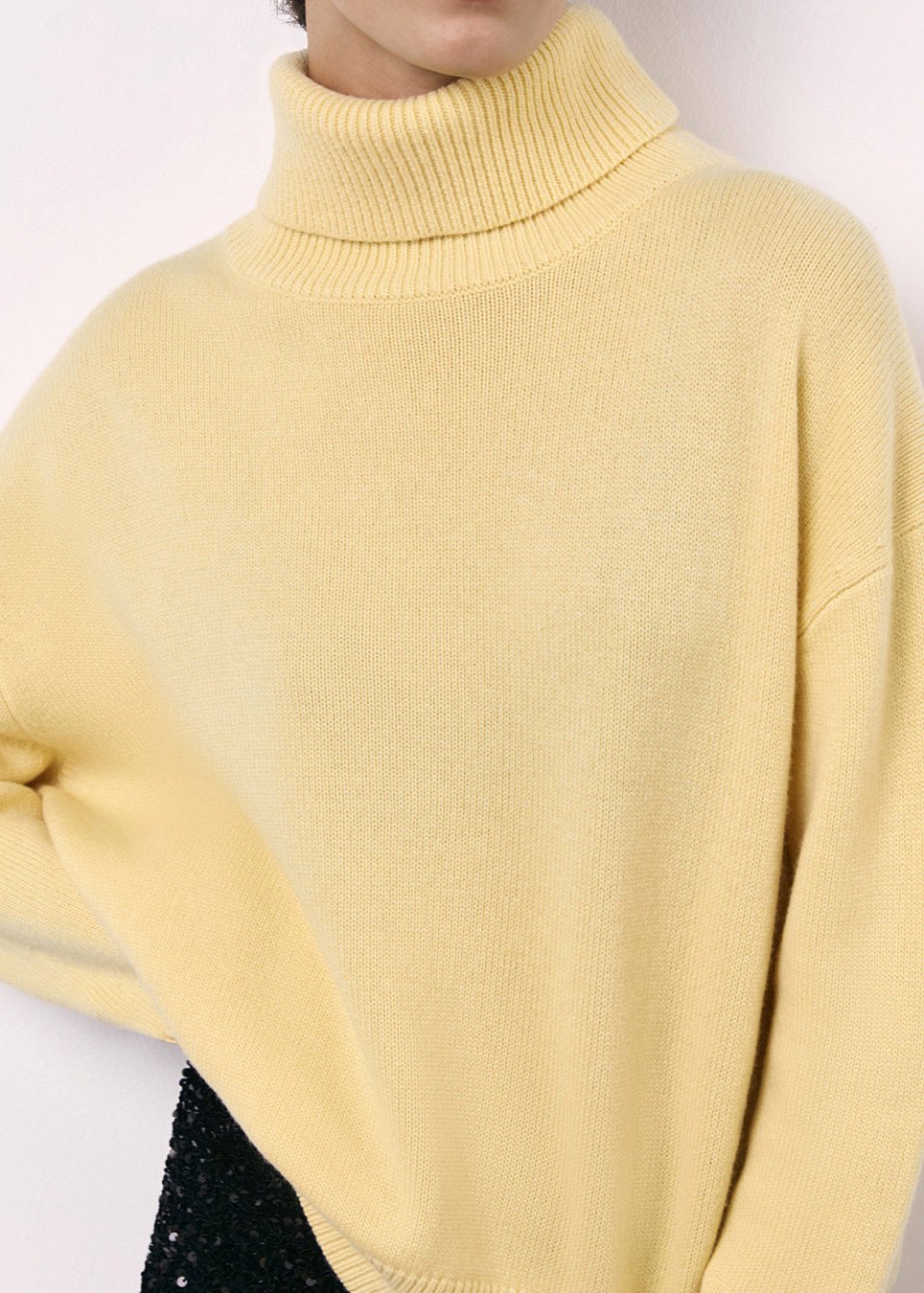 Beautifully Crafted Sweater in a Classic Style