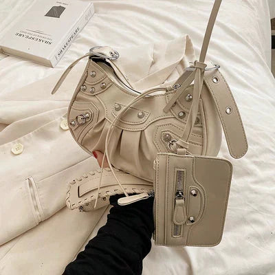 Gracefully Styled Bag for Any Occasion