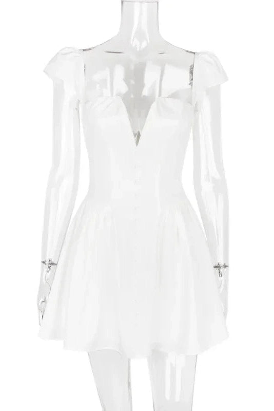 Gracefully Styled Dress for Any Occasion