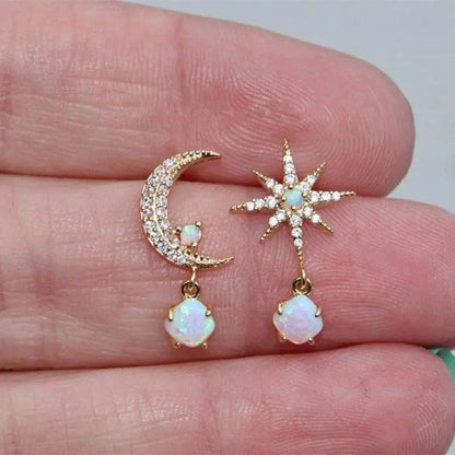 Moon and Star Earrings Made of Gold and Opal