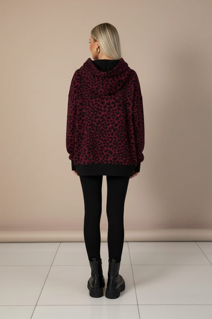 Sophisticated Garment with a Clean Classic Look