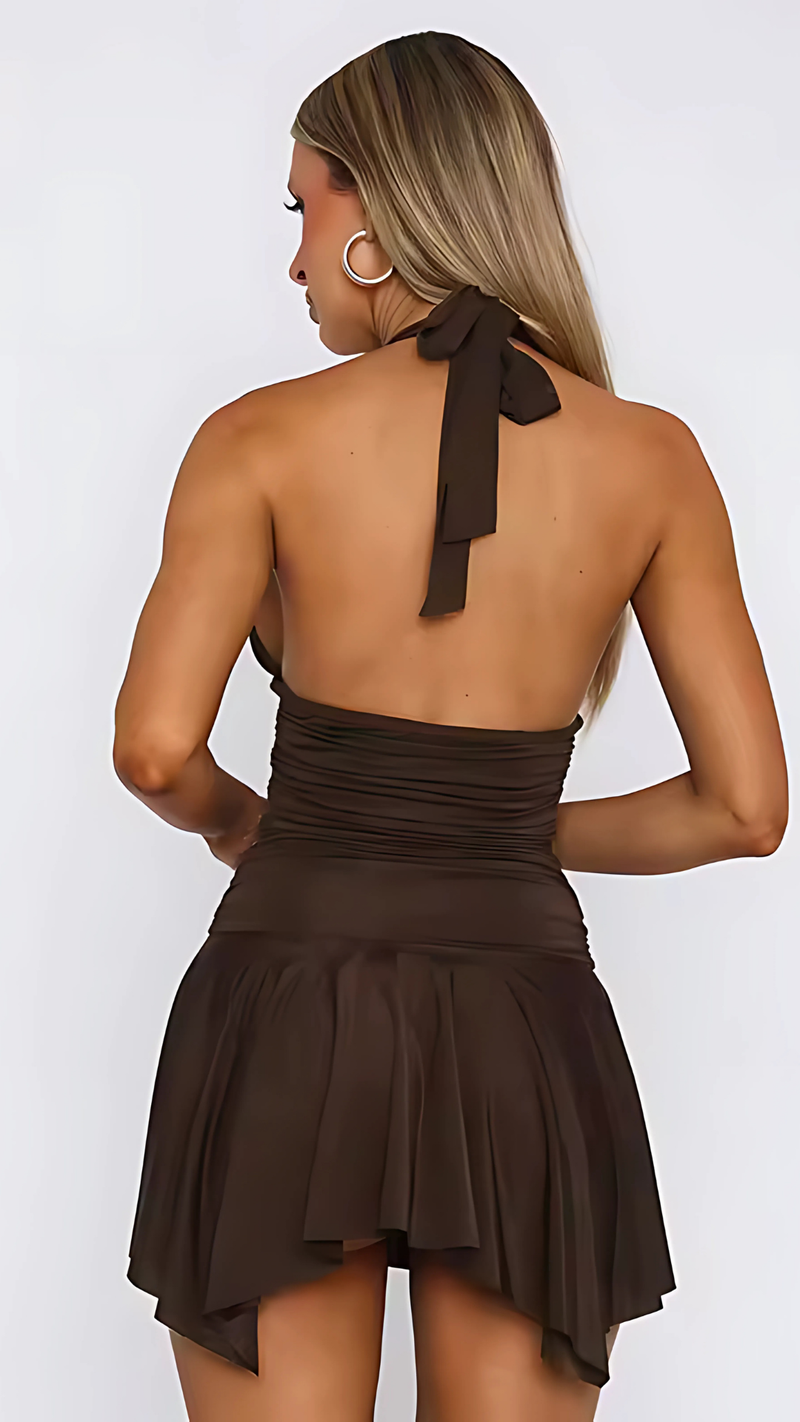 Gracefully Styled Dress for Any Occasion