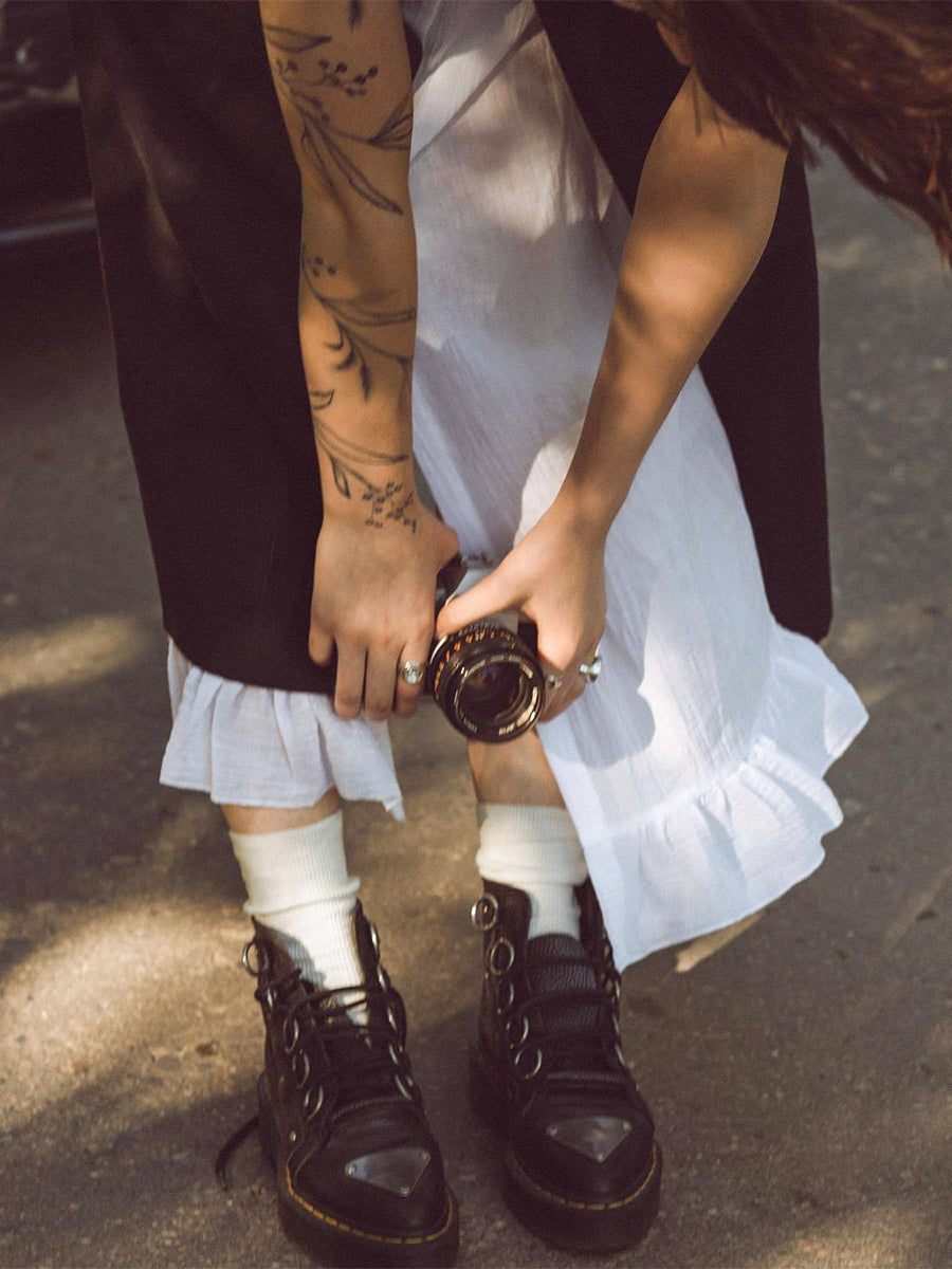 Beautifully Crafted Dress in a Classic Style