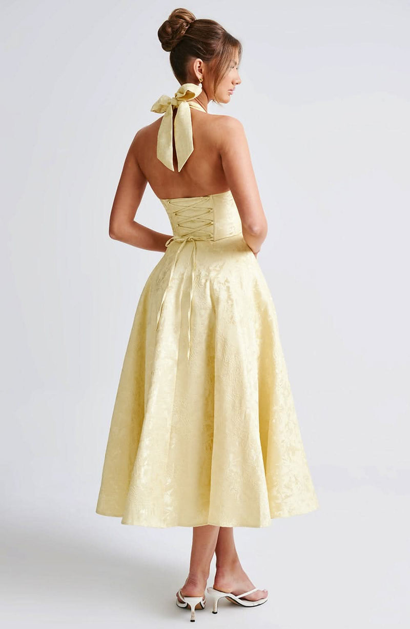 Beautifully Crafted Dress in a Classic Style