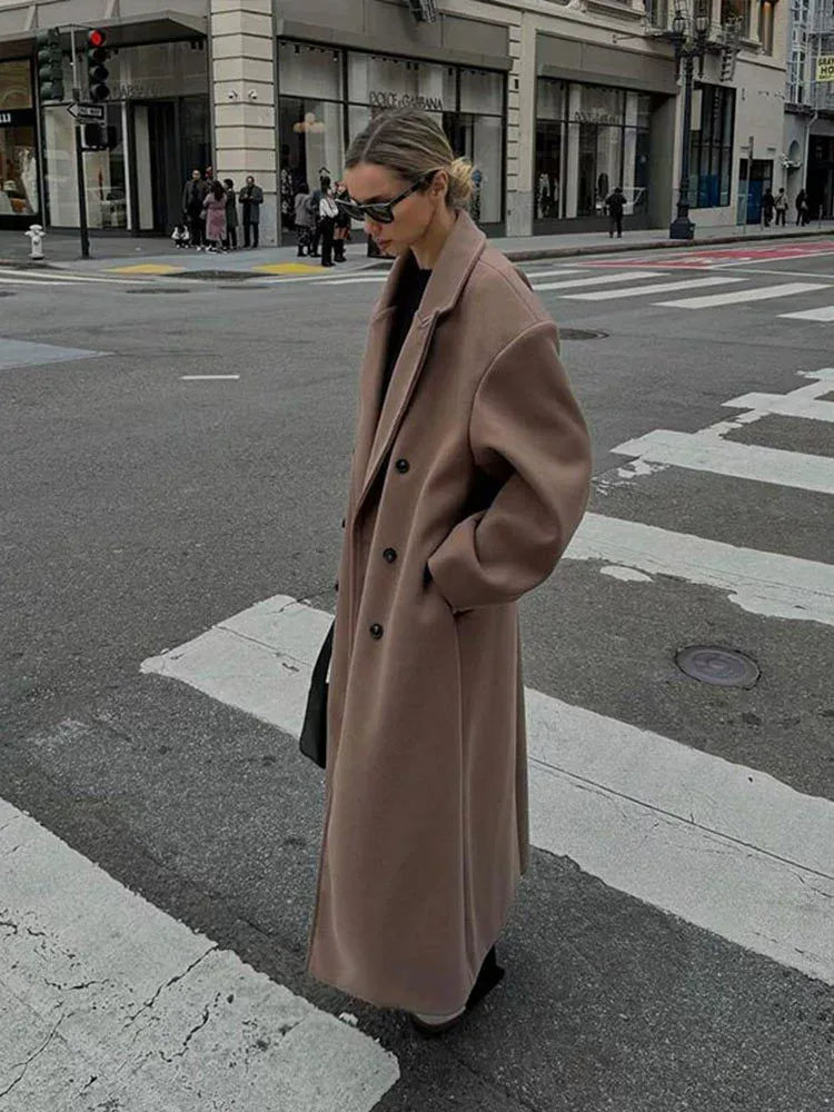 Sophisticated Coat with a Clean Classic Look